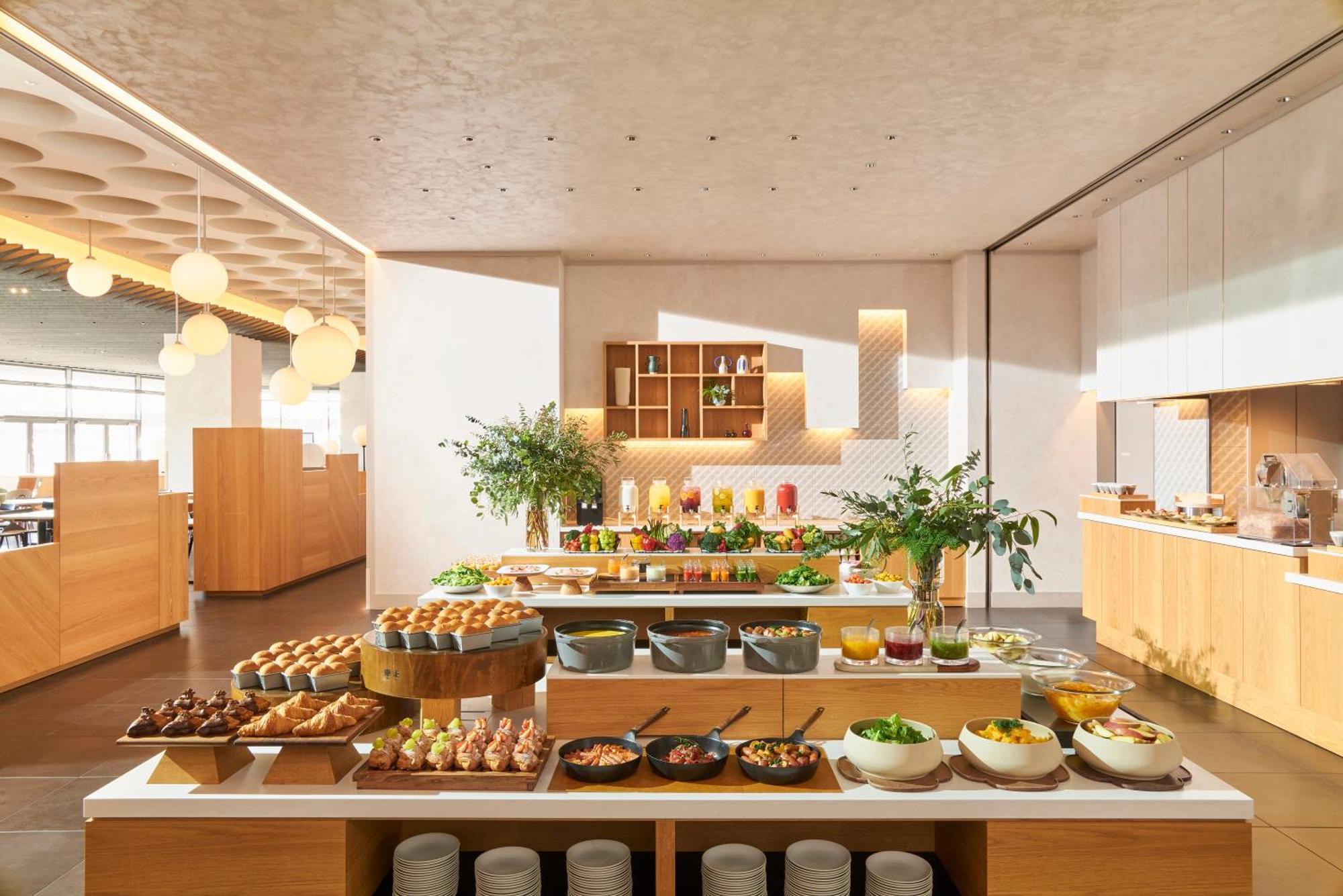 Omo7 Osaka By Hoshino Resorts ภายนอก รูปภาพ The buffet at the lounge